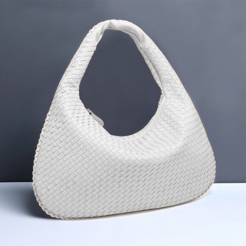 Women's Fashion Selenodont Large Capacity Handmade Woven Retro Dumpling Women's Messenger Bag