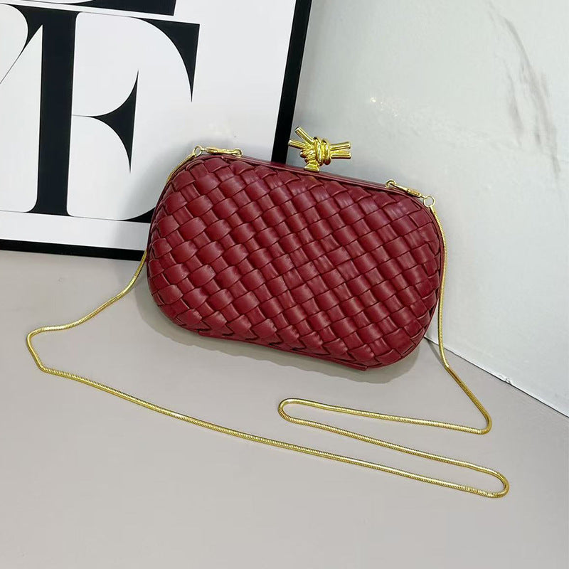 Women's Hand-woven Metal Chain Light Luxury Banquet Women's Shoulder Bag