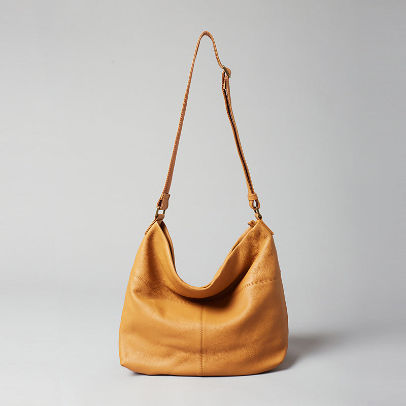 Women's Layer Cowhide Idle Style Large Capacity Soft Bags