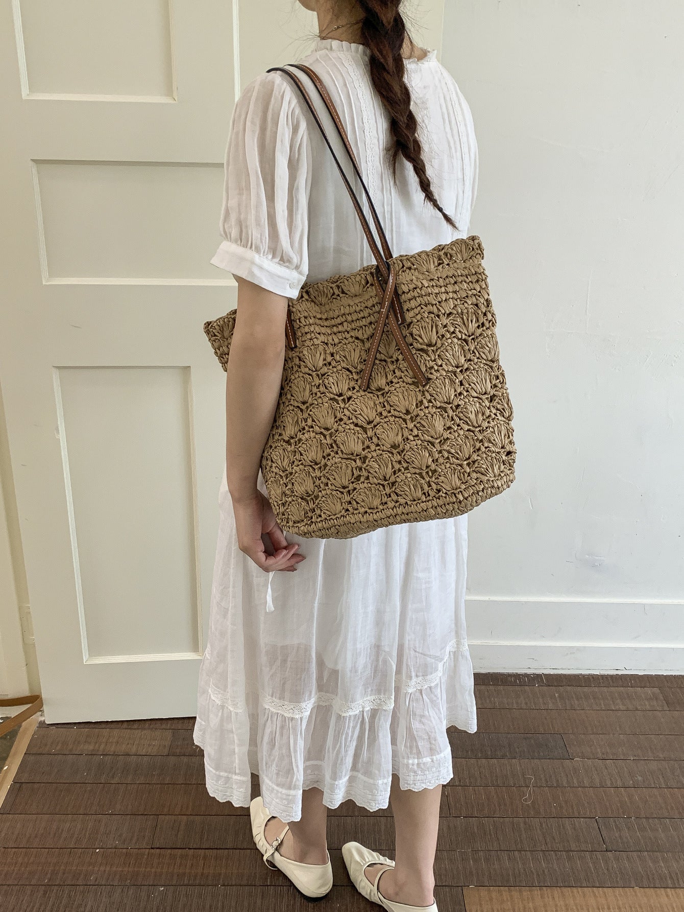 Women's Artistic Woven Summer Fashion Crocheted Seaside Women's Shoulder Bag