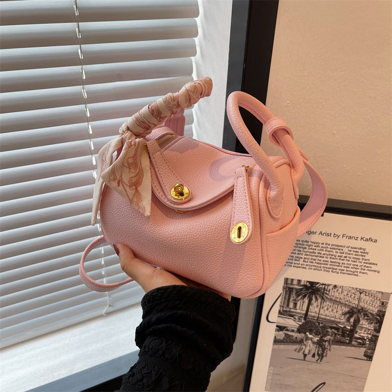 High-grade Simple Versatile Pillow Fashion Trend Women's Shoulder Bag