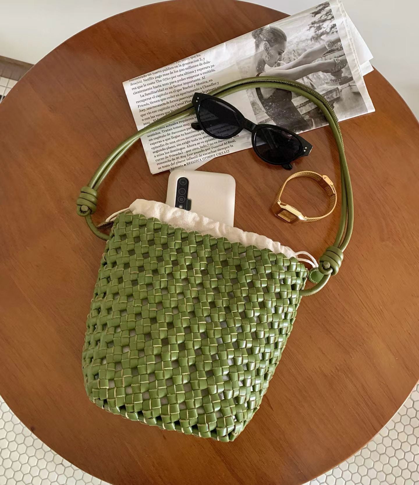 Windmill Knot First Layer Cowhide Handmade Woven Single Hollow Bucket Bags