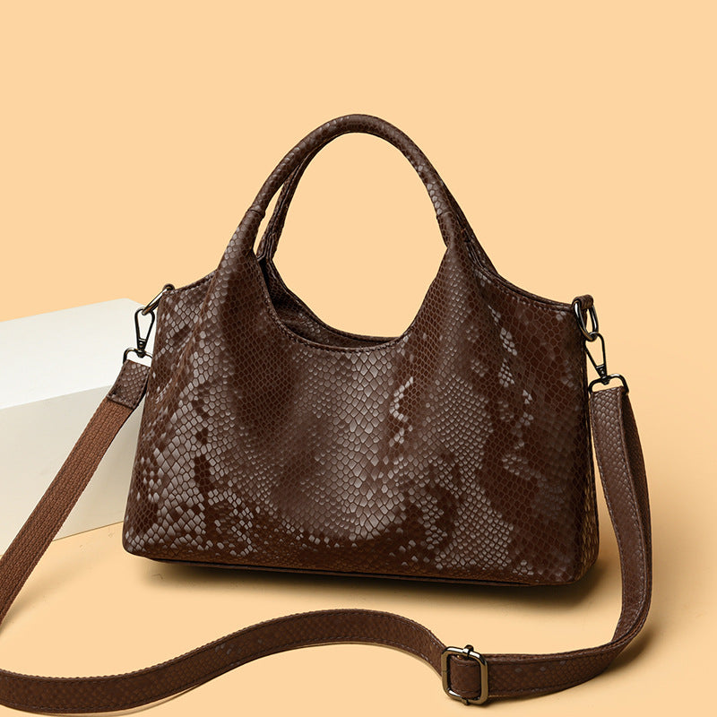 Women's Summer Fashion High-grade Large Capacity Underarm Bags