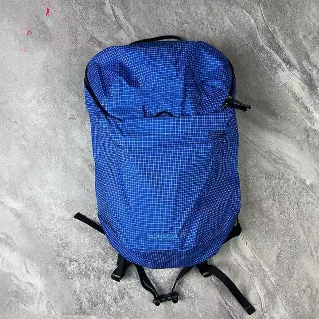 Women's & Men's Lightweight Embroidered Plaid Sport Climbing Waterproof Weight Reducing Leisure Backpack