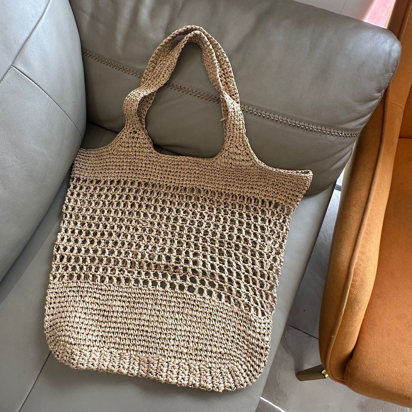 Women's Hollow Straw Woven French Large Capacity Vacation Beach Women's Handbag