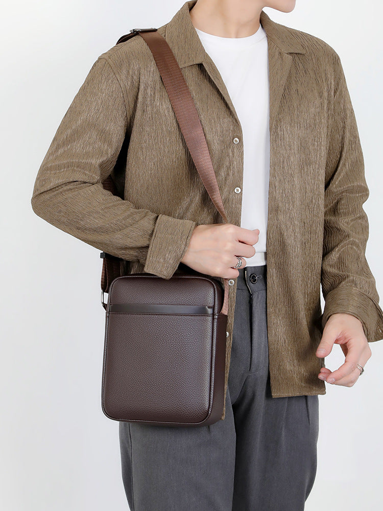 Attractive Men's Everyday Joker Simple Generous Men's Messenger Bag