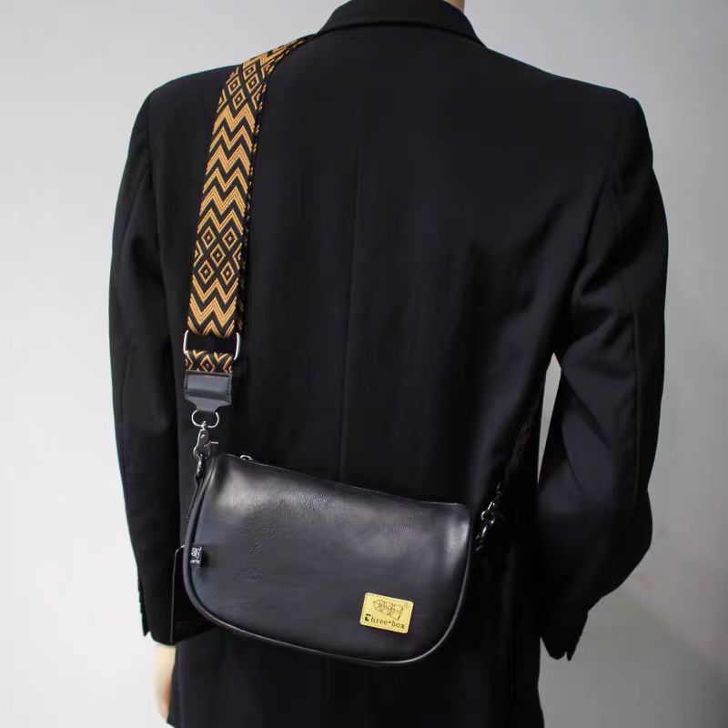 Men's Fashion Korean Style Retro Classic Leather Men's Messenger Bag