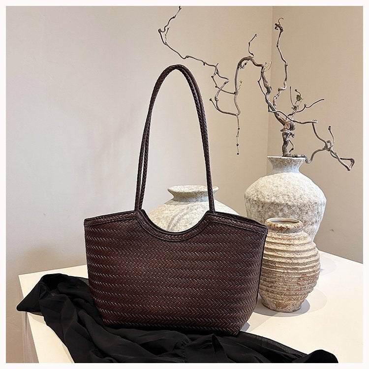 Women's Large Capacity Commuter Woven Summer Vegetable Women's Messenger Bag