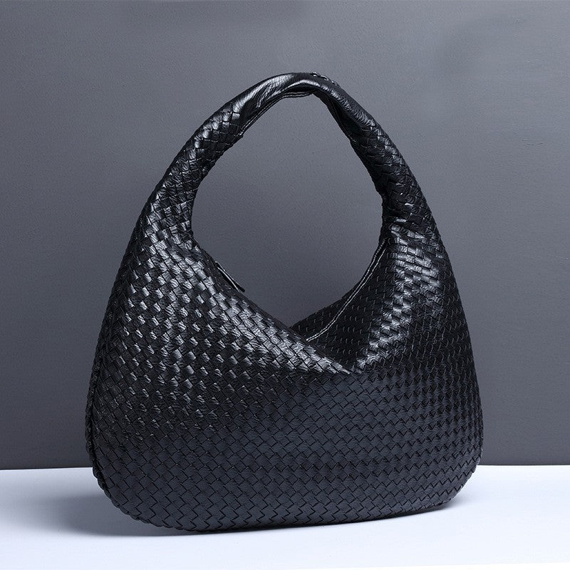 Women's Fashion Selenodont Large Capacity Handmade Woven Retro Dumpling Women's Messenger Bag