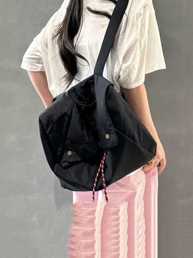 Women's Korean Style Nylon Cloth Large Capacity Lightweight Fashion Commuter Women's Backpack
