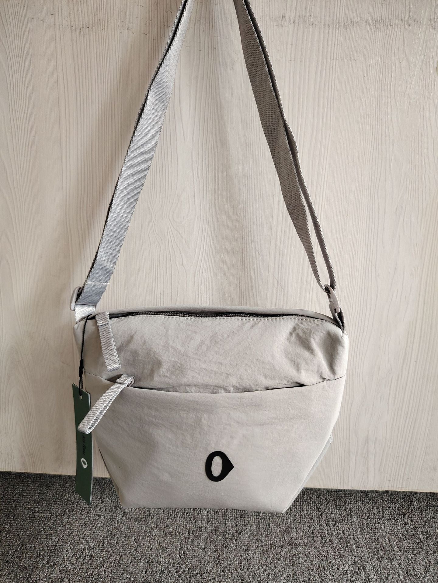 Women's Plain Style Pointed Logo Solid Color Bags