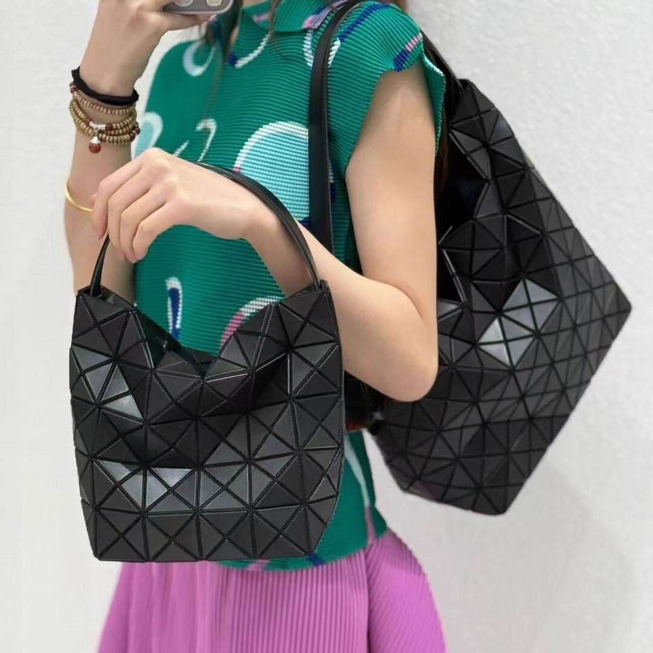 Women's Original Geometric Rhombus For Selenodont Underarm Bag