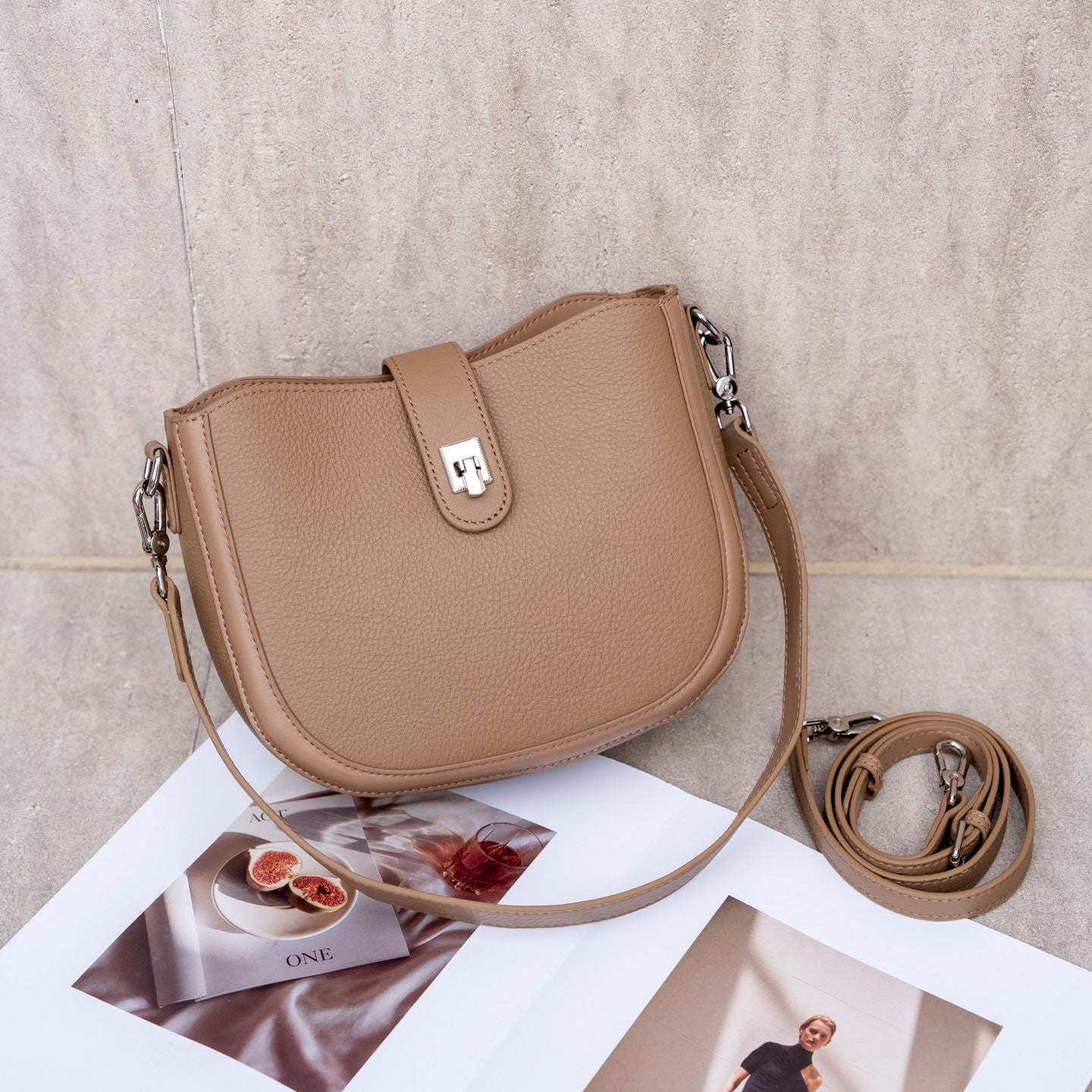 Women's Russian First Layer Cowhide Natural Drop Leather Spring Bags