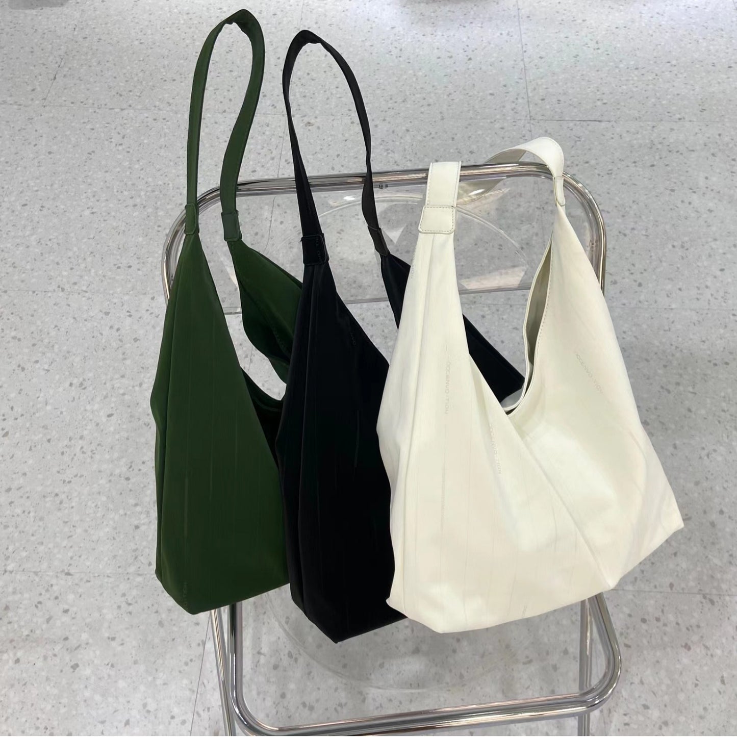 Women's Special Material Letter Simplicity Style Large Capacity Women's Shoulder Bag