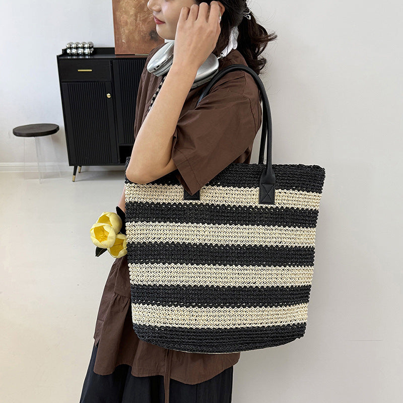 Summer Large Capacity Striped Seaside Vacation Portable Women's Shoulder Bag
