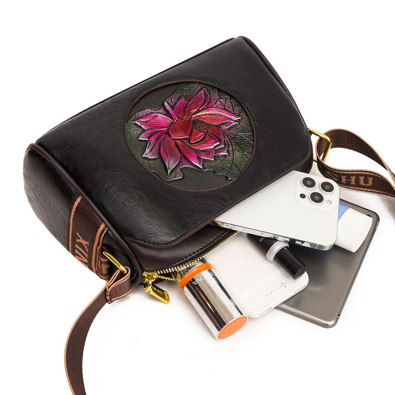 Women's Ethnic Style Embossed Painted Mother Trendy Fashion Bags