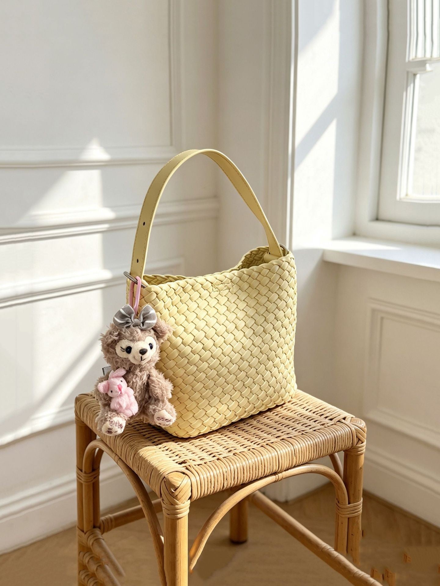 Women's Handmade Woven Super Hot Dish Basket Bucket Bag