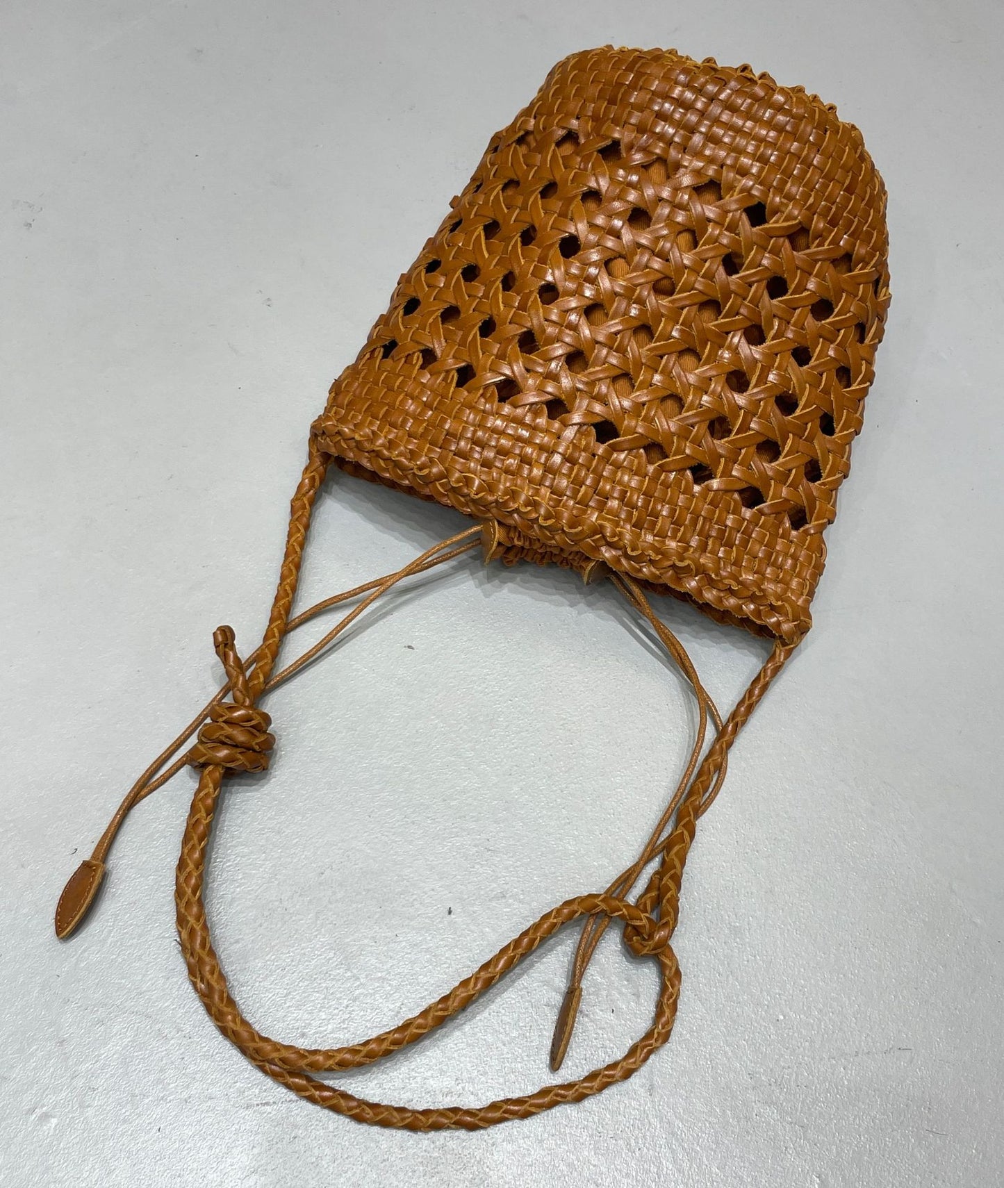 French Woven Vegetable Basket Layer Cowhide Bucket Bag