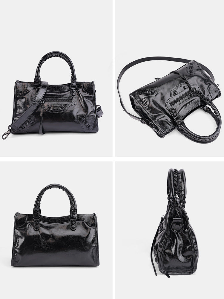 Women's Burst Retro Easy Matching Large Capacity Women's Handbag