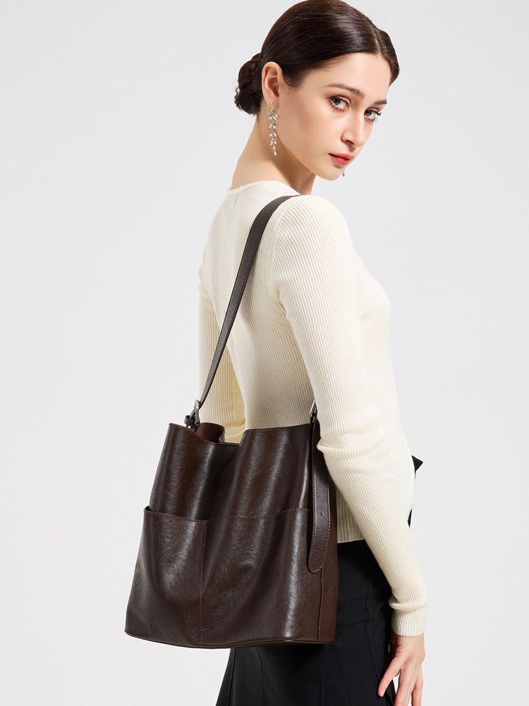 Women's Retro Vegetable Tanning Leather Underarm Spring Large Women's Shoulder Bag