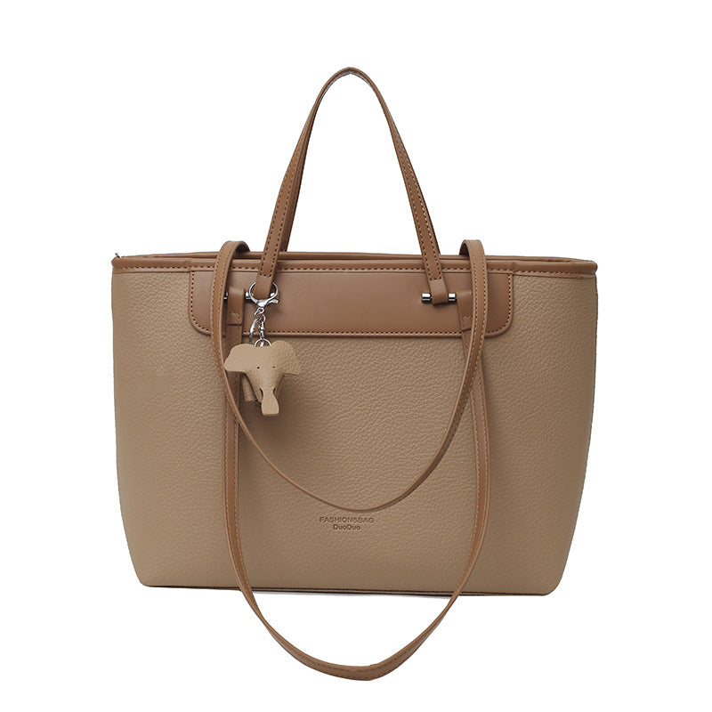 Portable Retro Fashionable Large Capacity Underarm Bags