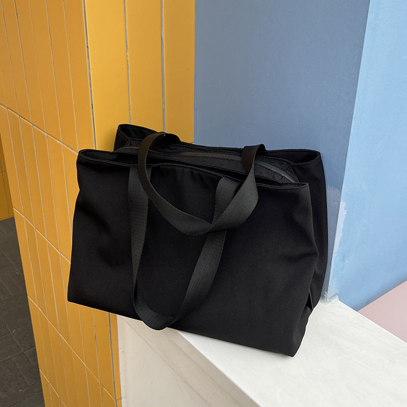 Women's Large Nylon Cloth Commuter Capacity Computer Shoulder Bags