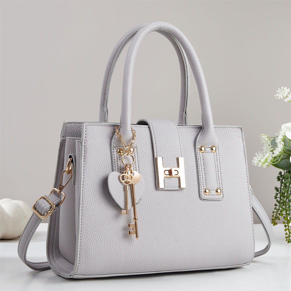 Women's Korean Fashionable Trendy Light Luxury Bags