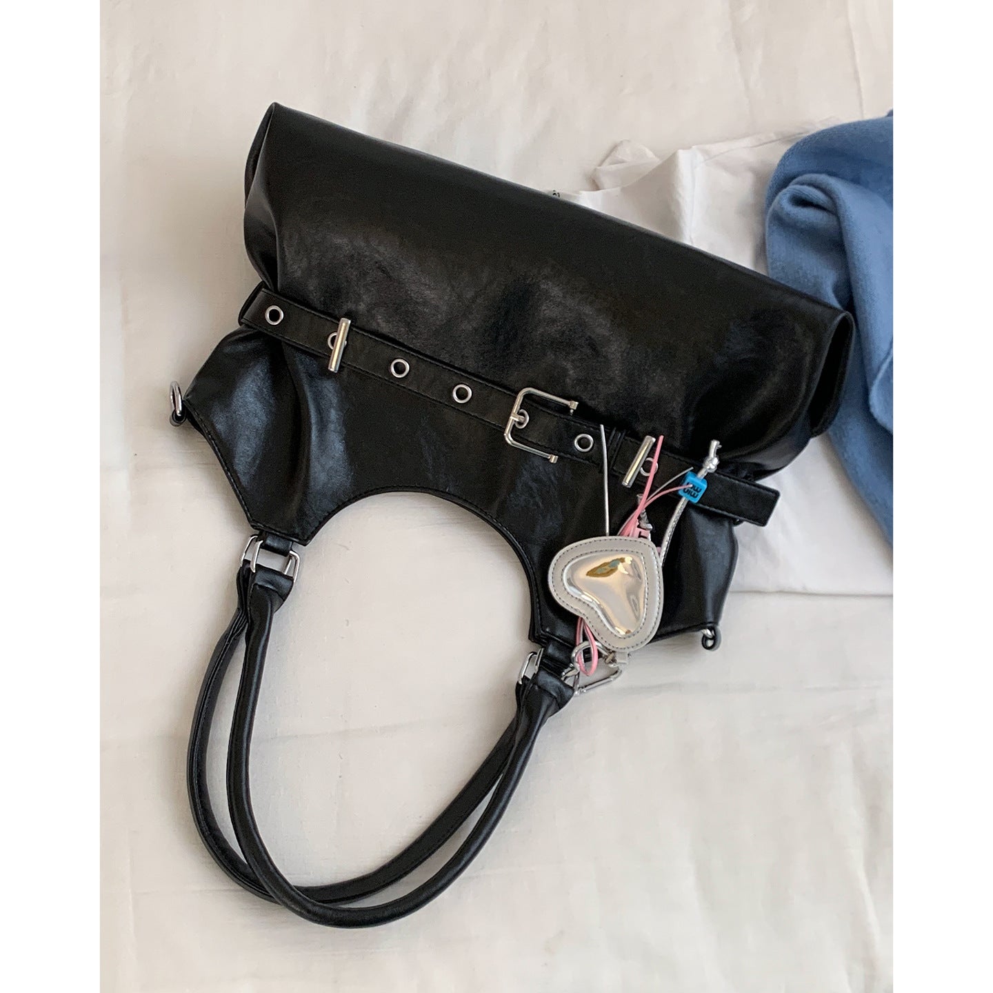 Women's Korean Style Large Capacity Commuter Simple Tote Bag