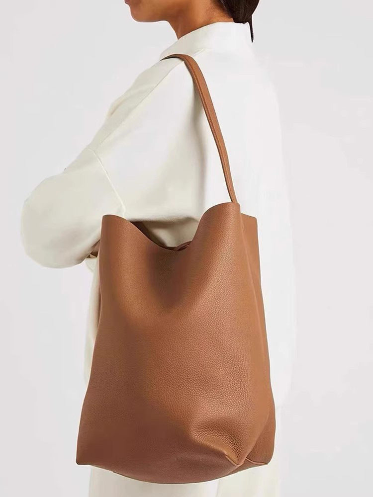 Home First Layer Cowhide Simple High-grade Genuine Leather Portable Bucket Bag