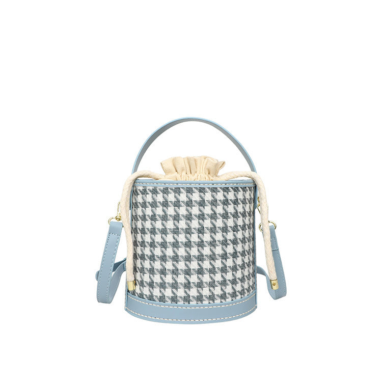 Women's Niche Hand Holding Korean Fashion Material Bucket Bags