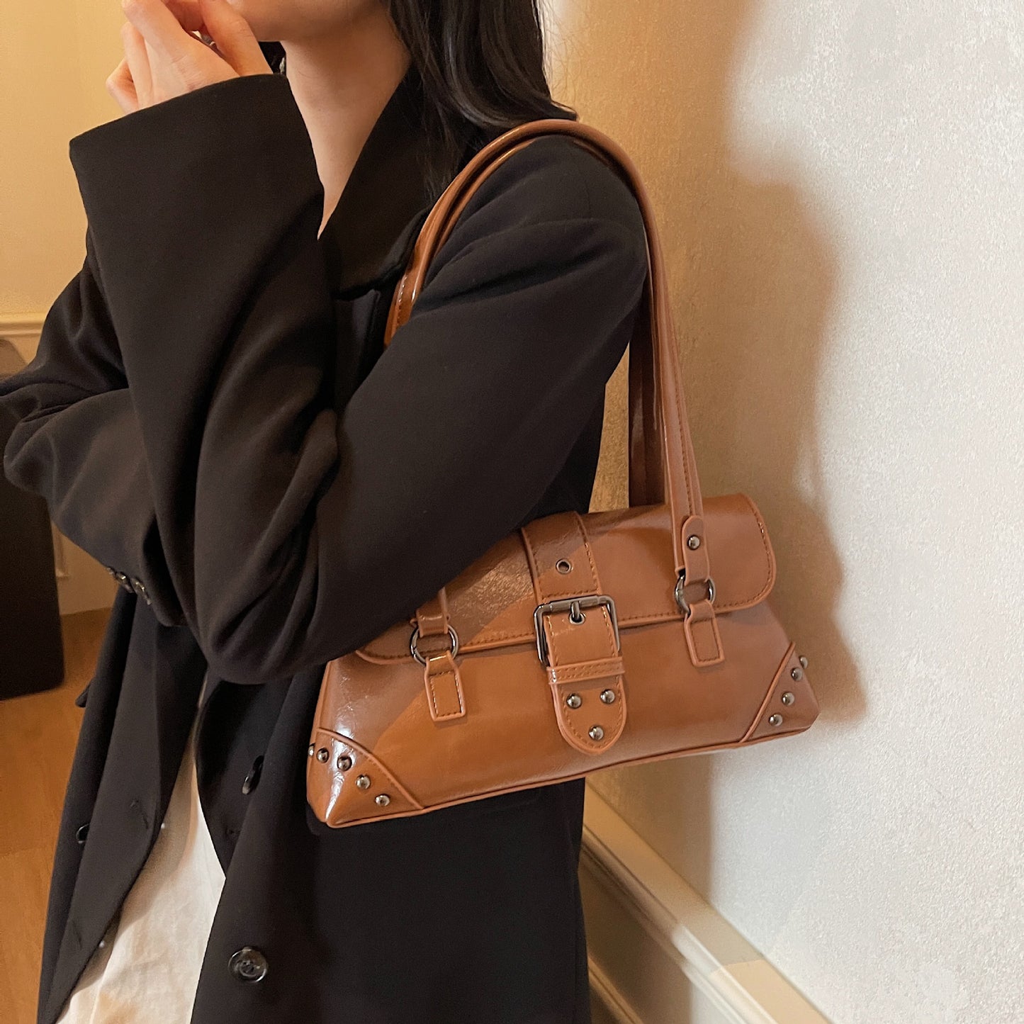 Women's High-grade Trendy Fashion Joker Rivet Motorcycle Retro Affordable Luxury Underarm Bag