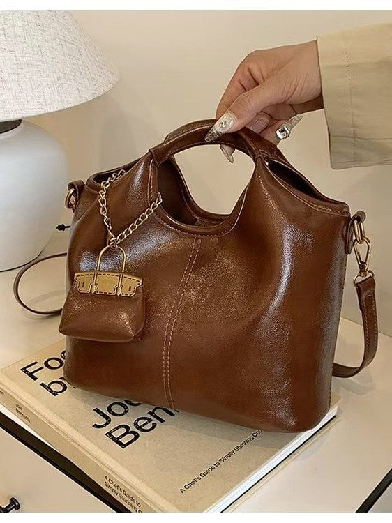 Women's Classic Retro Oil Wax Leather Combination Vegetable Basket Bags