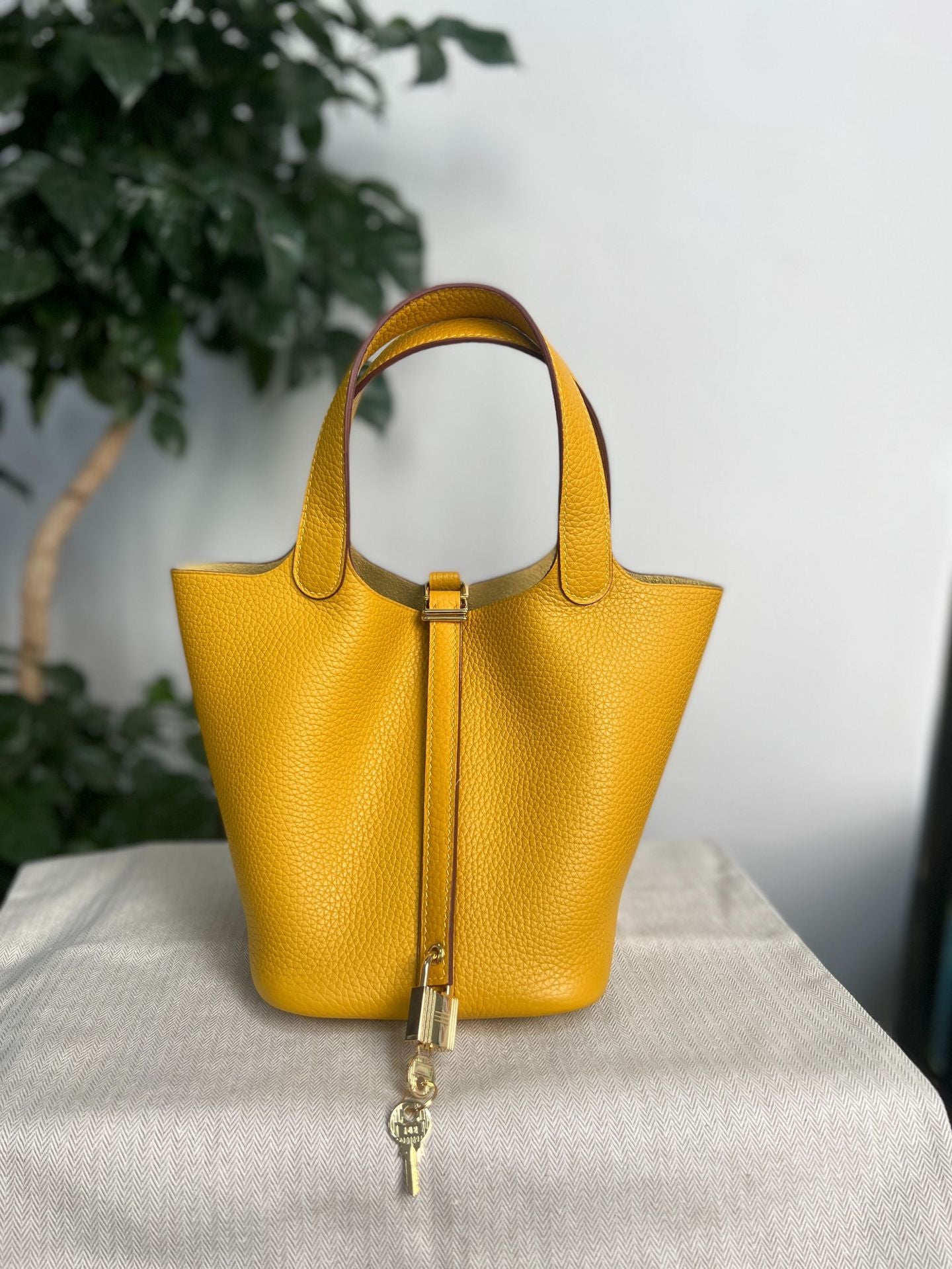 Women's Wax Line All-steel Hardware Vegetable Basket First Layer Women's Handbag