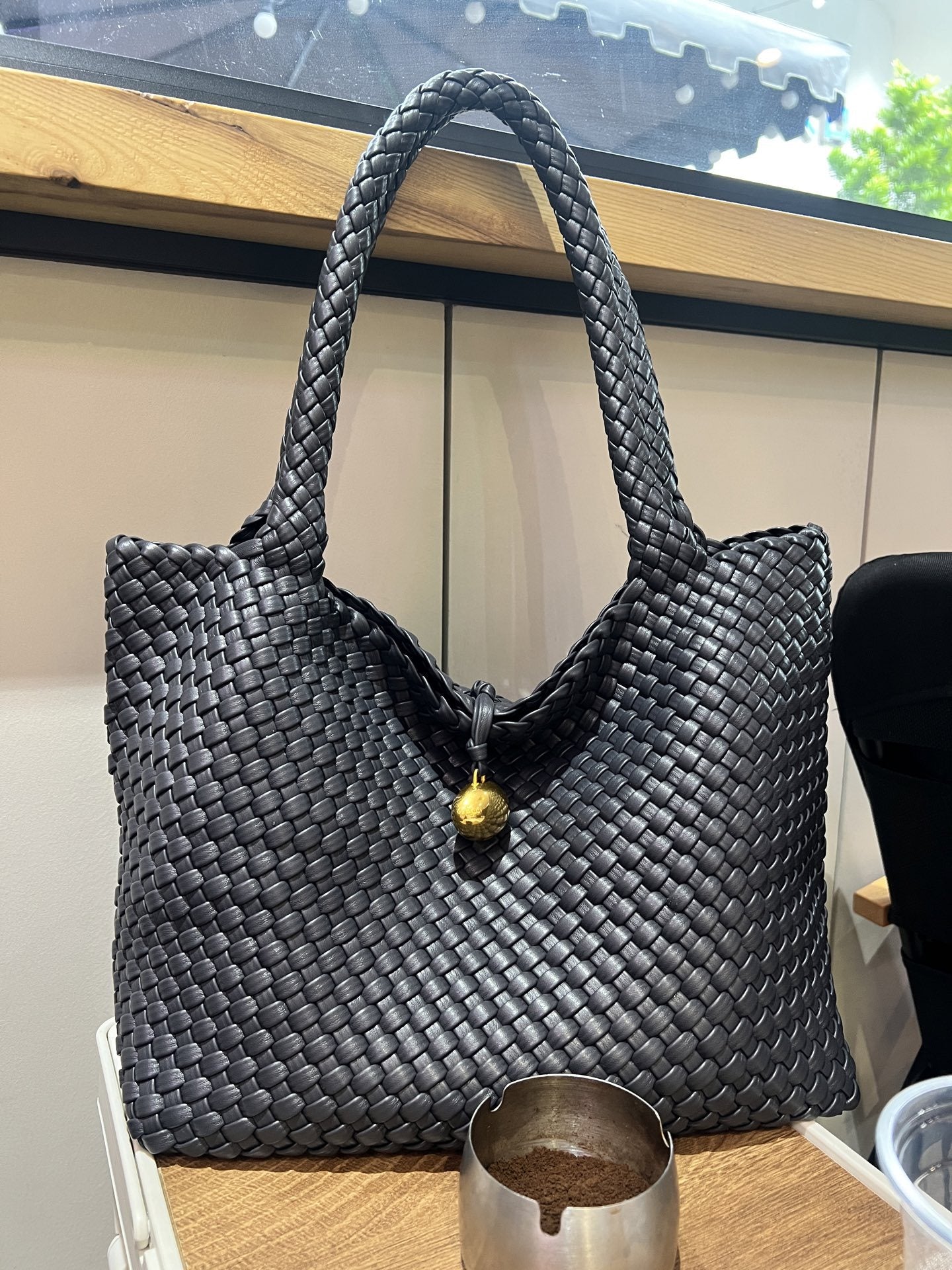 Fashion Large Capacity Hand-woven Selenodont High-grade Shoulder Bags