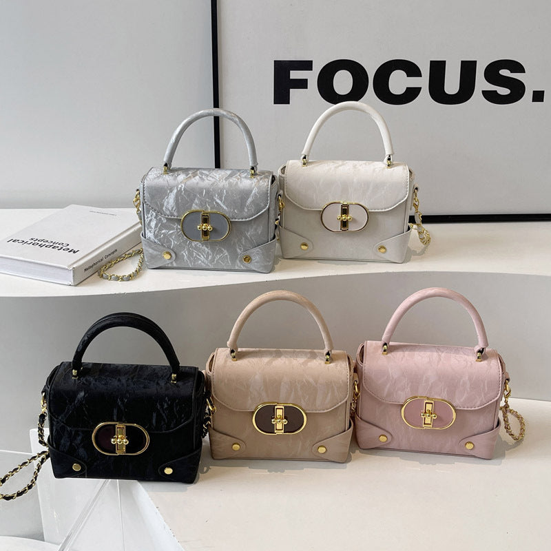 Women's Popular Contrast Color Portable Textured Women's Shoulder Bag