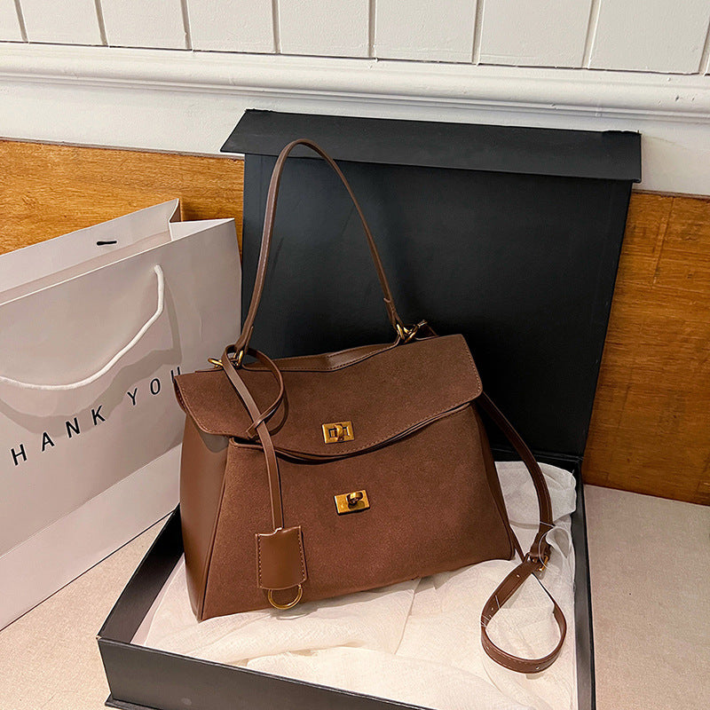 Women's Portable Niche Idle Style Suede Large Lock