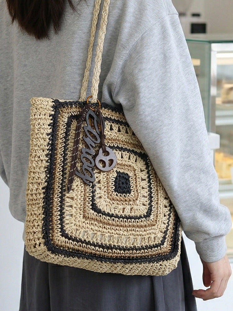 Women's Beach Vacation Super Popular Hand-woven Large Capacity Bags