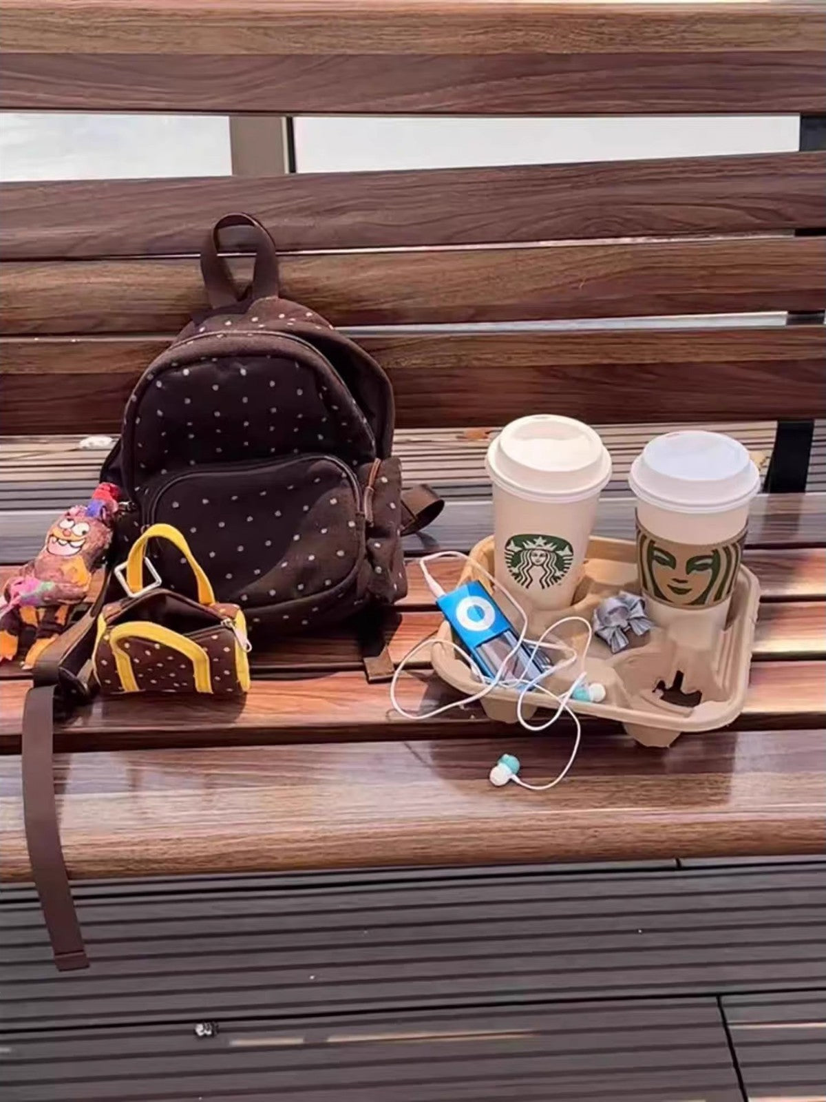 Commute Canvas Brown Retro Dots Mini Bags