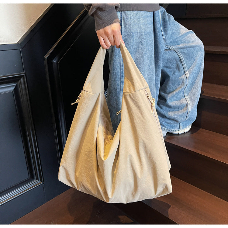 Women's Versatile Large Capacity Commuter Fashion Canvas Women's Shoulder Bag