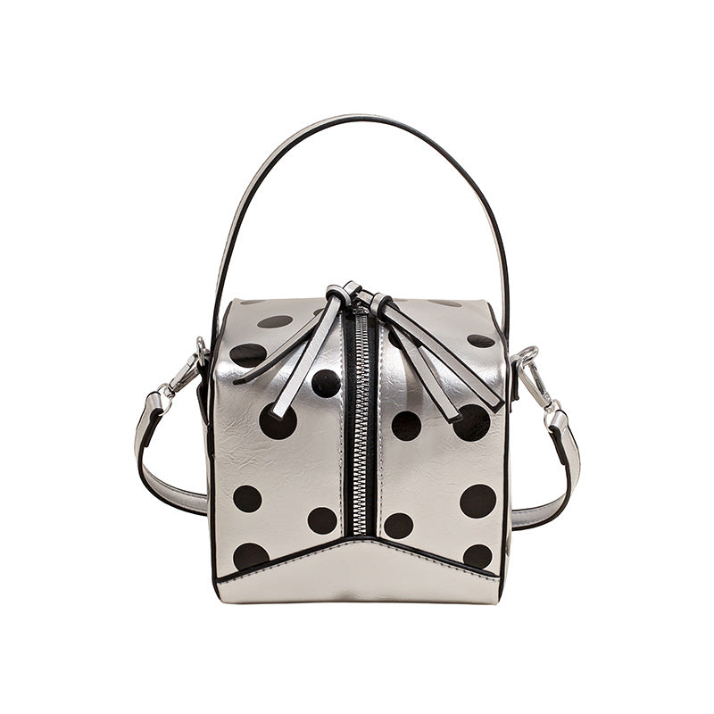 Women's Dot Top Handled Toast Spring Three-dimensional Western Women's Shoulder Bag