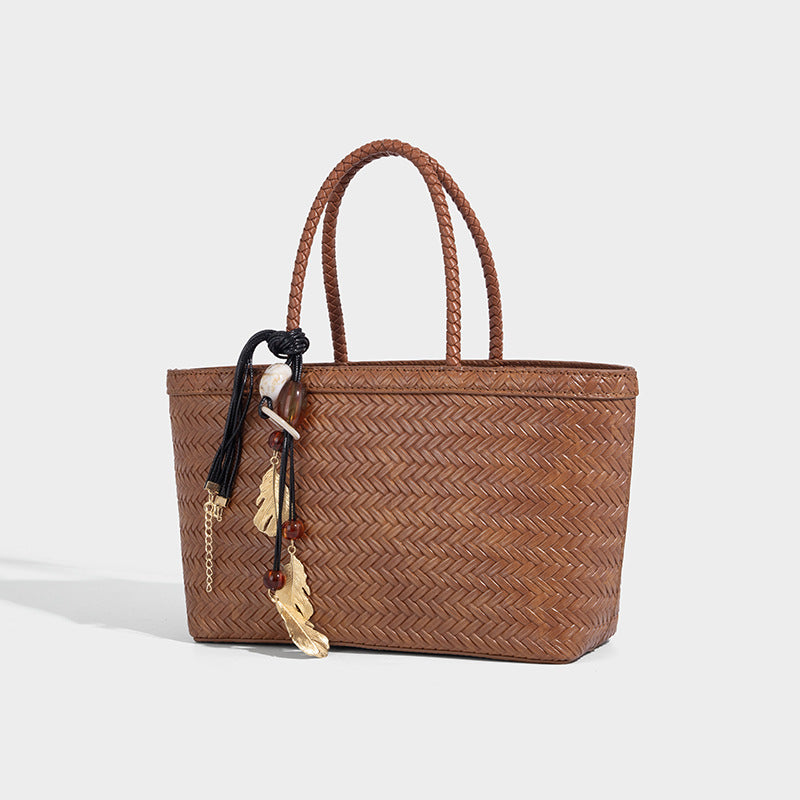 Charming Women's High-grade Knitting Fashionable Commuter Bags