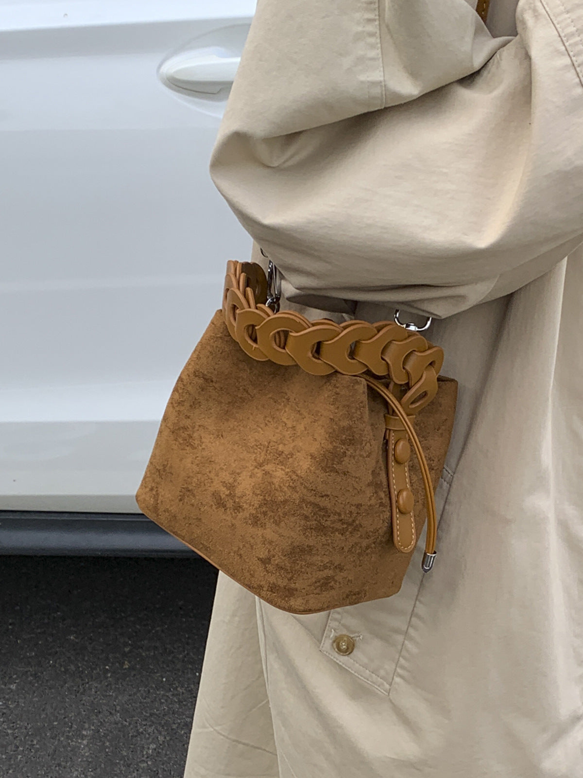 Attractive Women's Retro Brown Exquisite Portable Bucket Bag