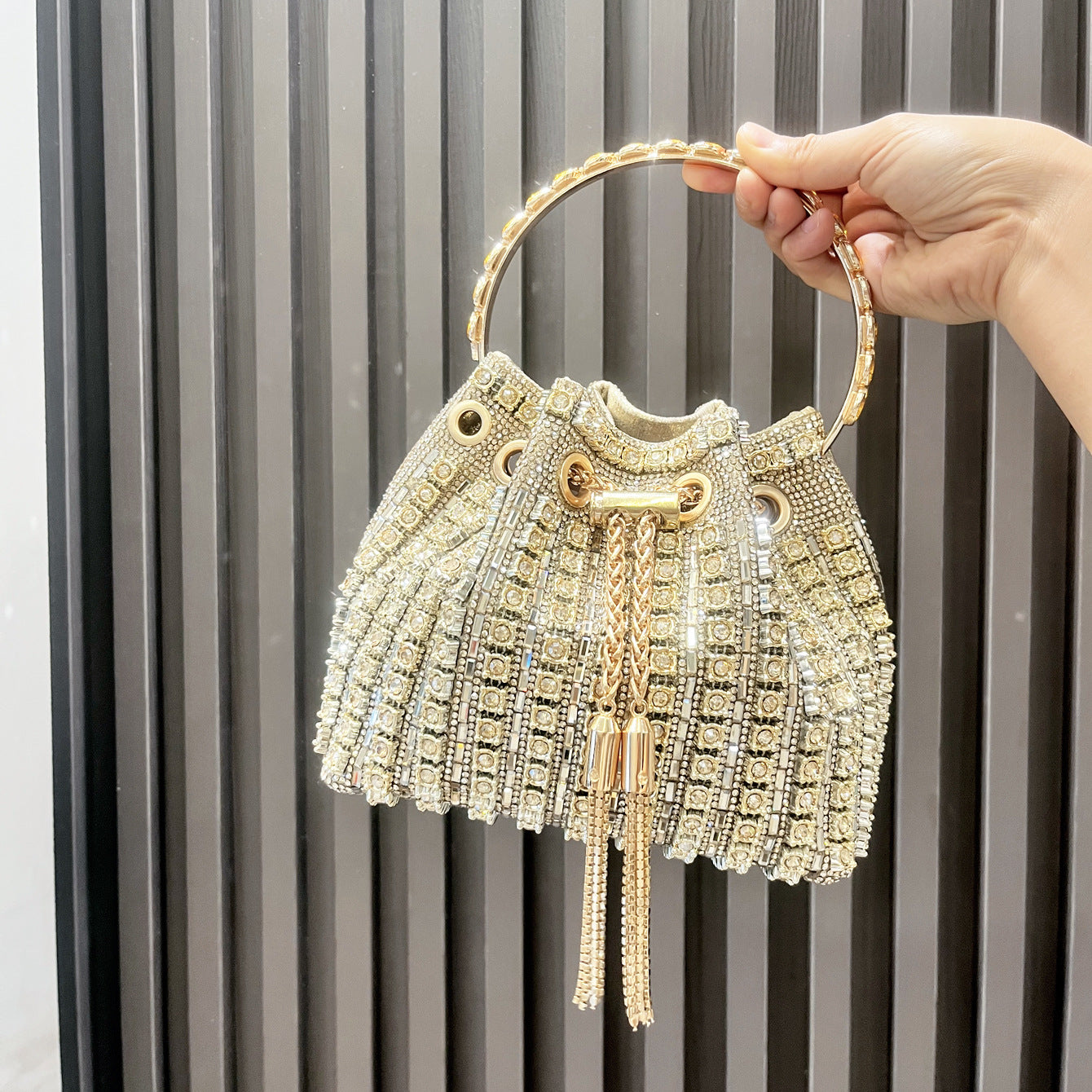 Women's Rhinestone Dinner Good-looking Fashion Diamond Chain Women's Messenger Bag
