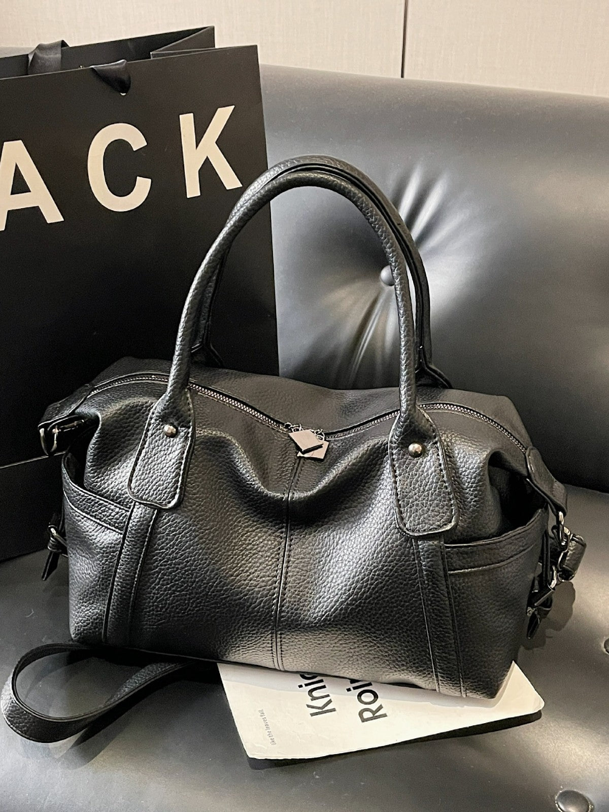 Women's Large Capacity High-grade Retro Leisure Tote Bags