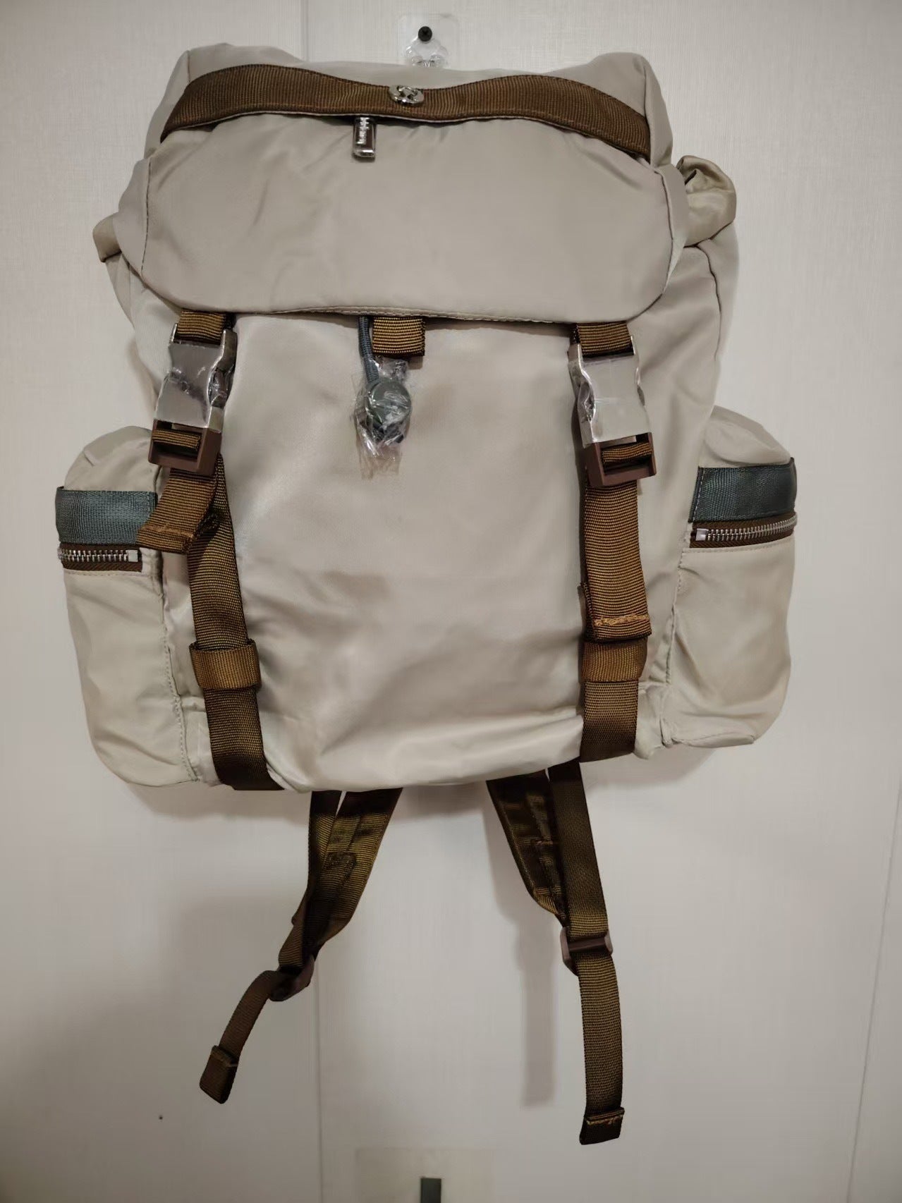 Women's & Men's Portable Workout Yoga Commuter Leisure Backpack