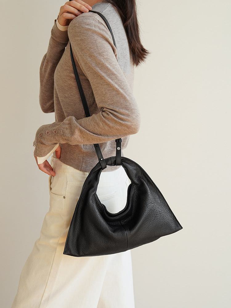 Women's Korean Simple Genuine Leather Leisure Commute Clouds Underarm Retro Large Women's Handbag