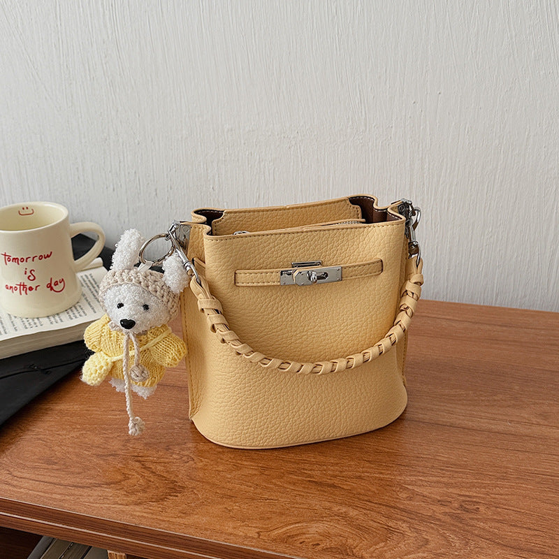 Durable Women's Source Popular Retro Portable Women's Messenger Bag
