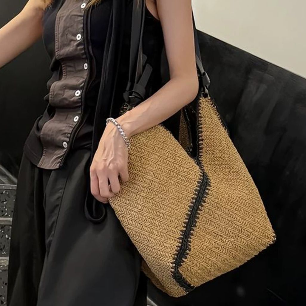 One Straw High Sense Woven Black Edge Large Capacity Tote Bag