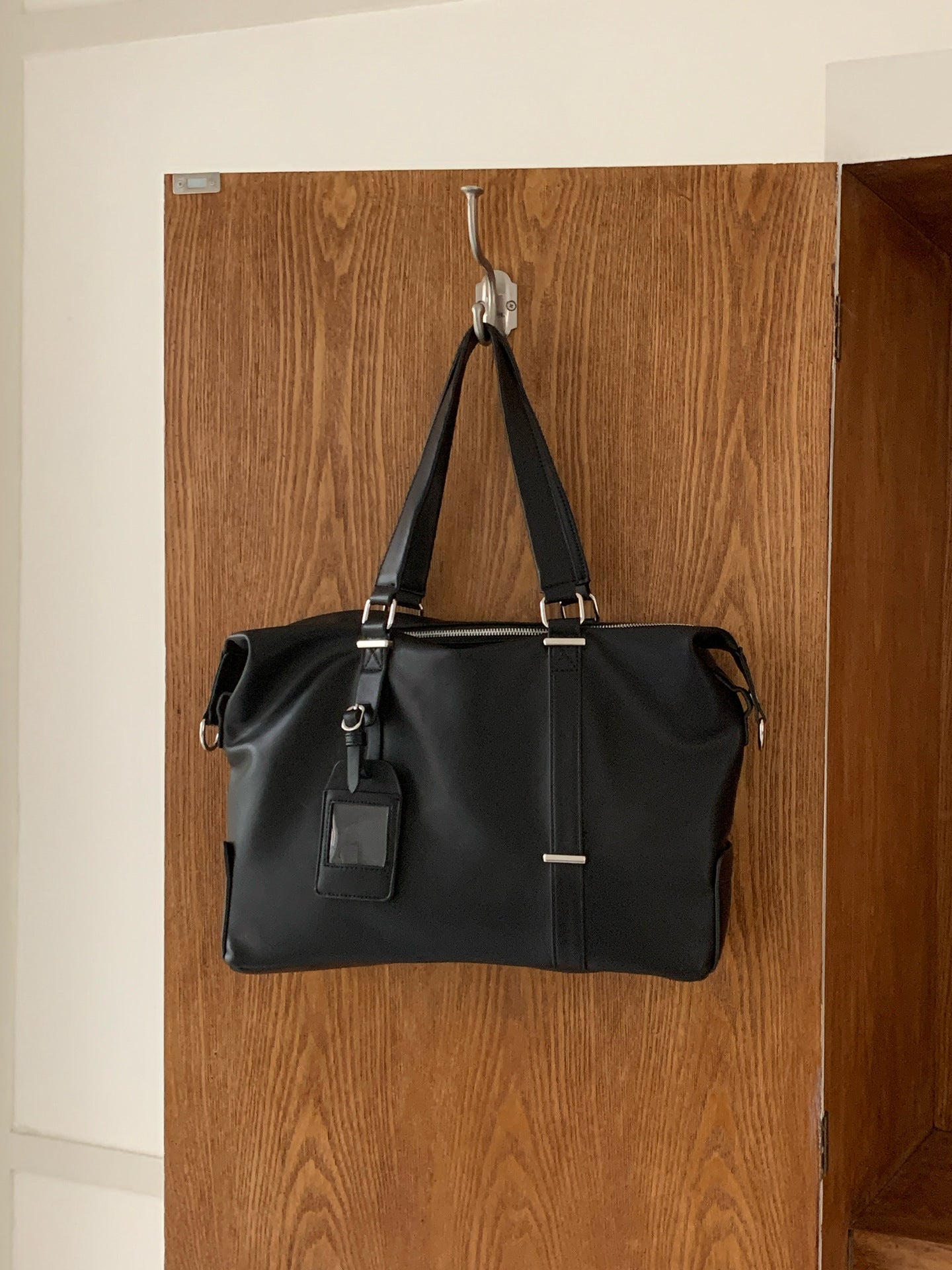 Capacity Retro Business Traveling Simple Light Women's Shoulder Bag