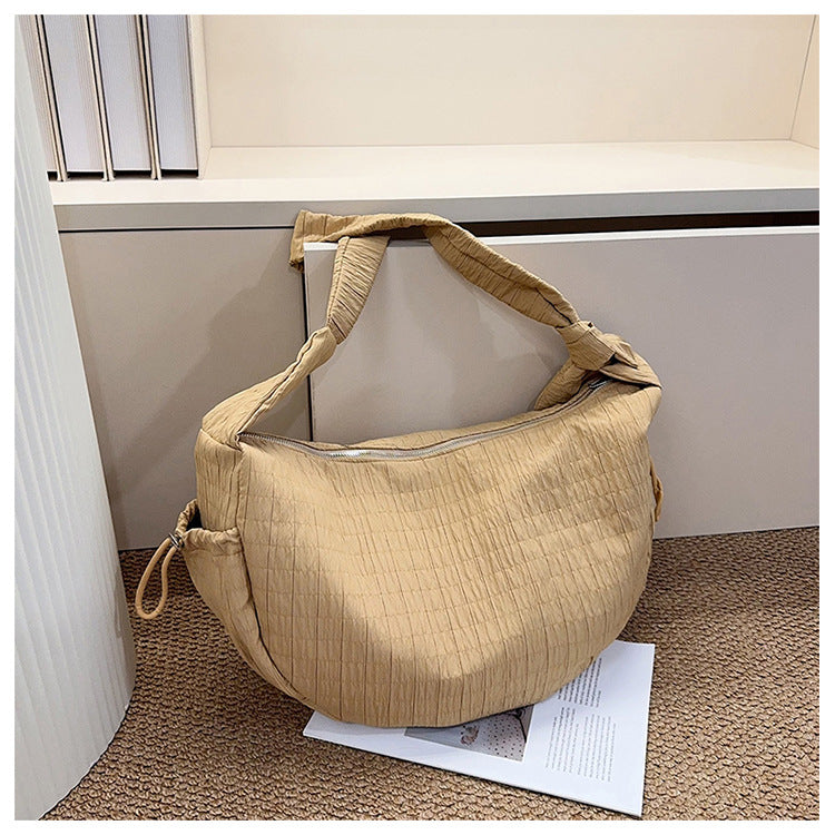 Women's Good-looking Design Striped Pleated Dumpling Lightweight Women's Messenger Bag